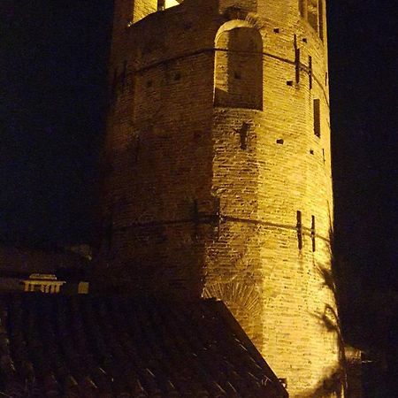 فيلا Casa Di Leo E Vale إيمولا المظهر الخارجي الصورة